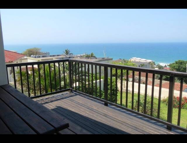 2 BEDROOM TOWNHOUSE FOR SALE IN MARGATE BEACH
